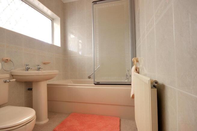 2 bed Detached Bungalow for sale Image 11