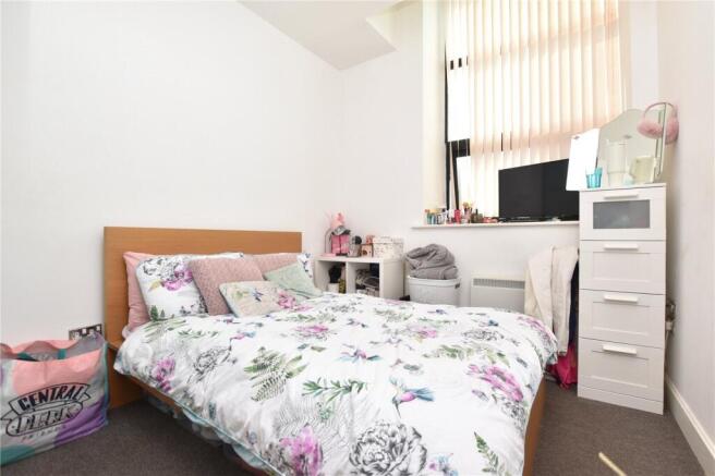 2 bed Apartment for sale Image 10