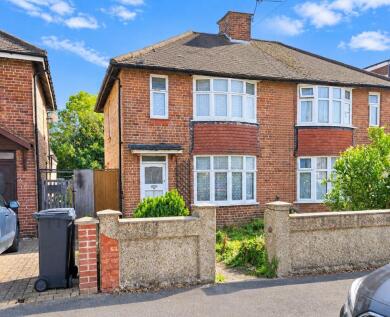 6 Grove Gardens, Enfield, EN3 5PG