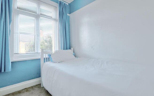 3 bed Terraced for sale Image 12