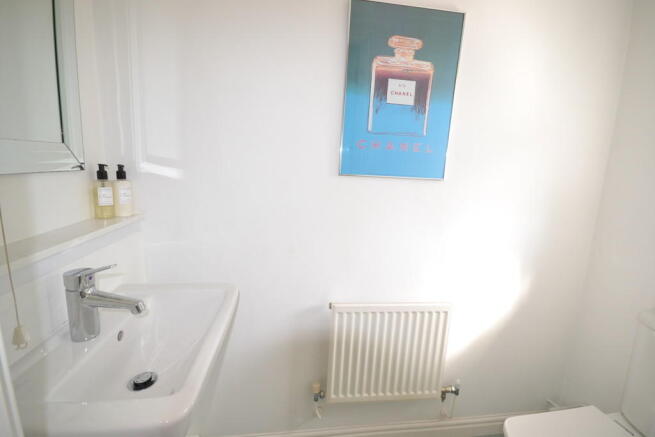 CLOAKROOM/WC