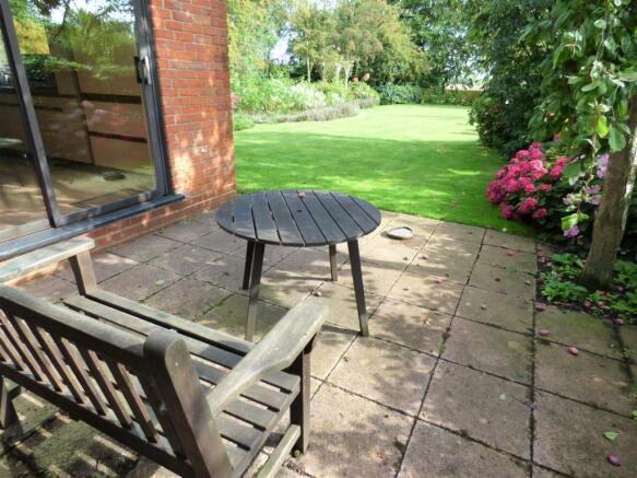 side seating area