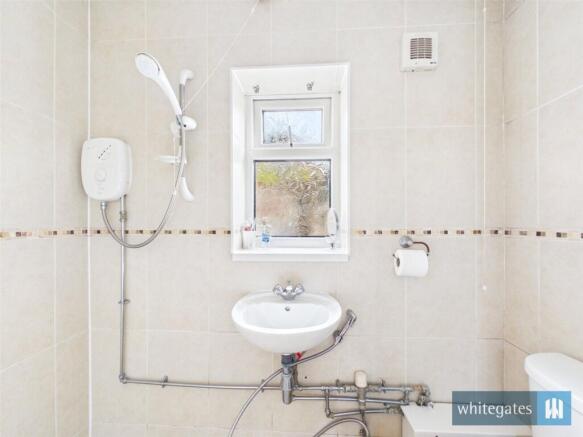 5 bed Semi-Detached for sale Image 10