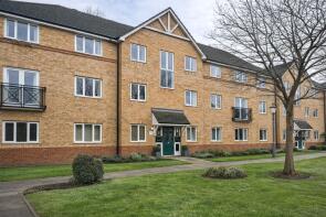 16, Woodlands Close, Guildford GU1 1RX