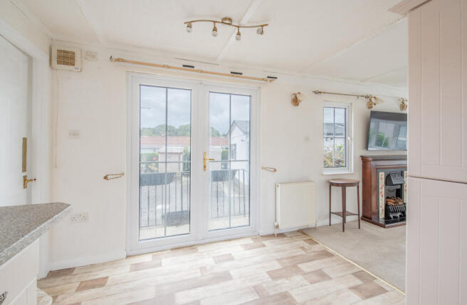 2 bed Bungalow for sale Image 6