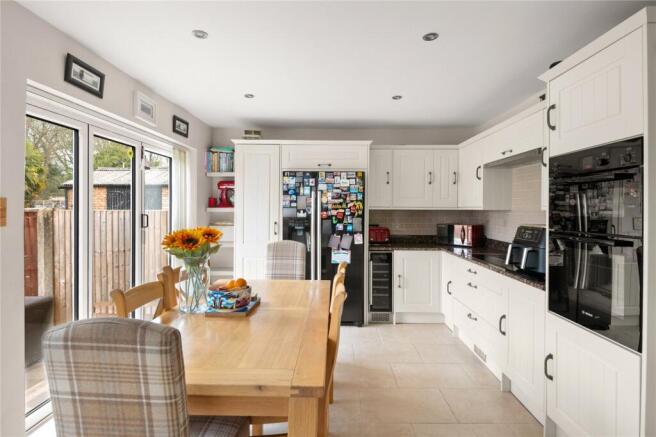 St. Marys Road, Harefield, Uxbridge, UB9 photo 4
