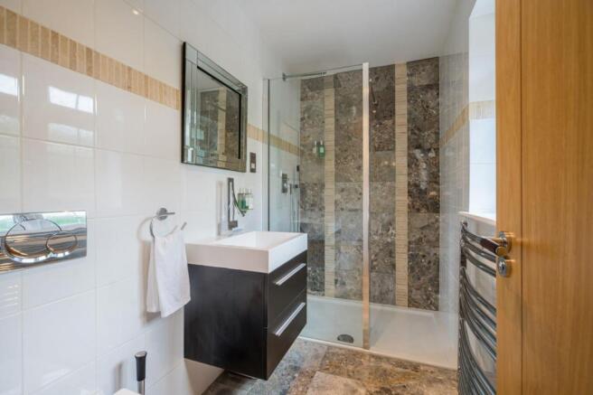 En-suite shower room