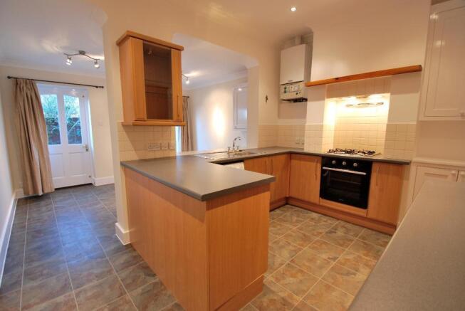 Stylish Fitted Kitchen