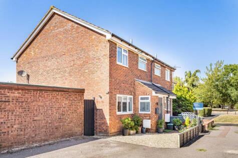 Newlands Drive, Grove, Wantage, Oxfordshire, OX12