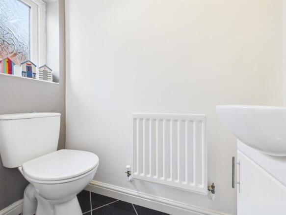 3 bed Detached for sale Image 7
