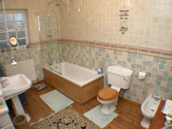 Photo 11