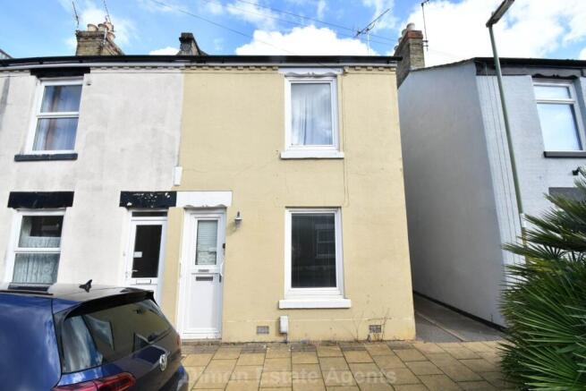 2-bed terraced on Leonard Road, Gosport, £185,000
