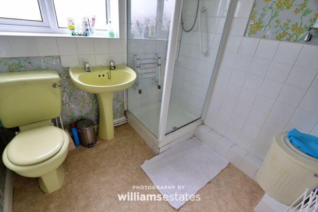 Shower Room (1)