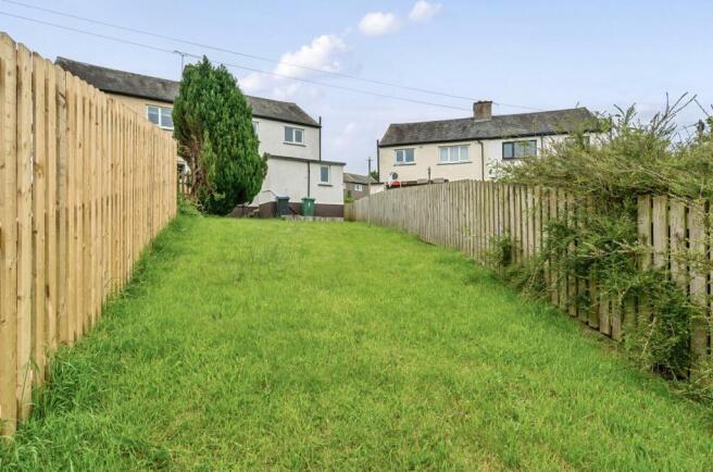 EXTERNALLY - REAR GARDEN