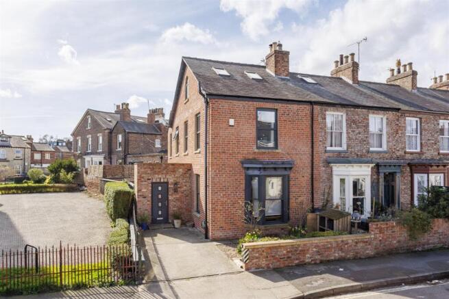 77_Nunthorpe_Road__21.jpg