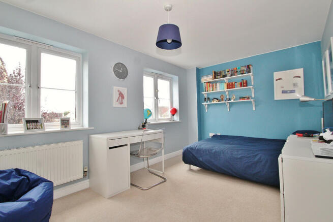Photo 12