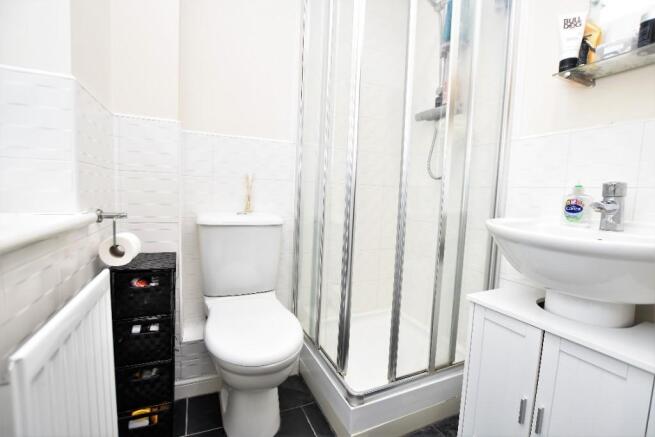 En-suite shower/wc