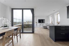 Penthouse Flat 10, 2, Carpenter's Place, London SW4 7TD