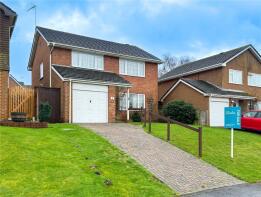 7, Hill Close, Bransgore BH23 8BP