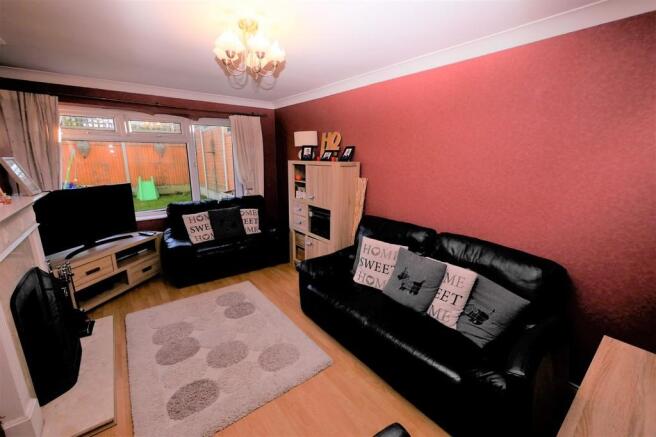 Lounge 2