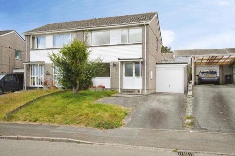 Dennis Road, Liskeard, Cornwall, PL14