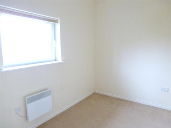 2 bed Flat to rent Image 6