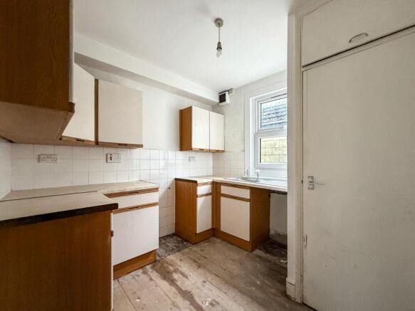 Abbey Wood Road, London, SE2 photo 4