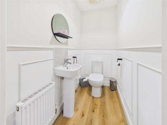 3 bed Semi-Detached for sale Image 10