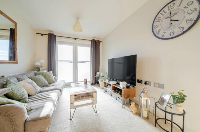 1393405-24-695e57...