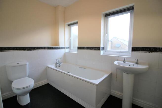Family Bathroom.jpg