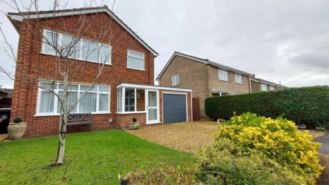 Fir Avenue, Bourne, PE10