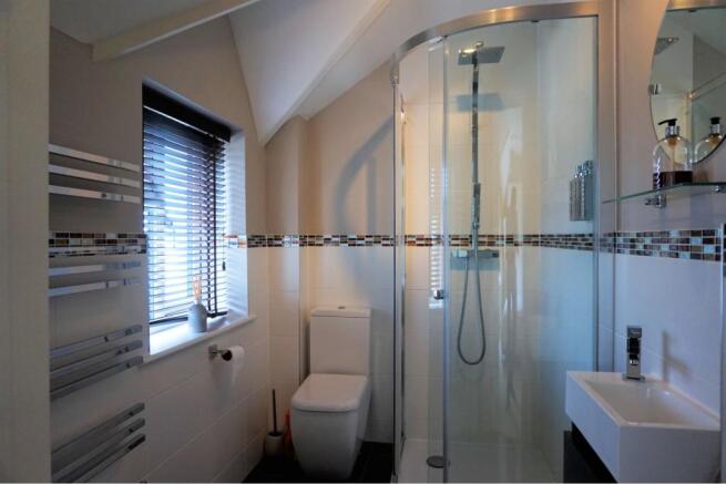 Master En-suite