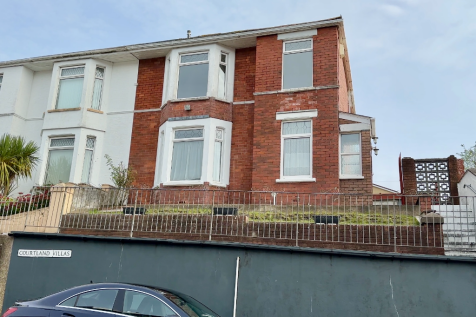 Courtland Villas, Merthyr Tydfil, South Glamorgan, Merthyr Tydfil (County of), CF47