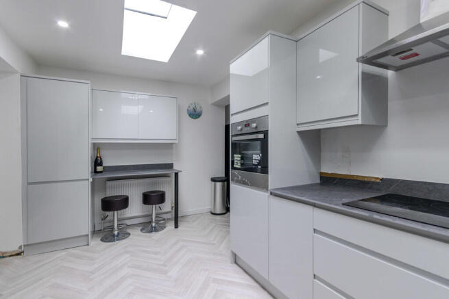 Kitchen 3