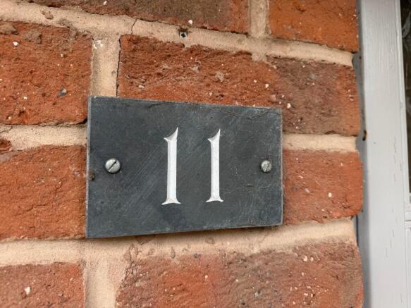 Number plaque