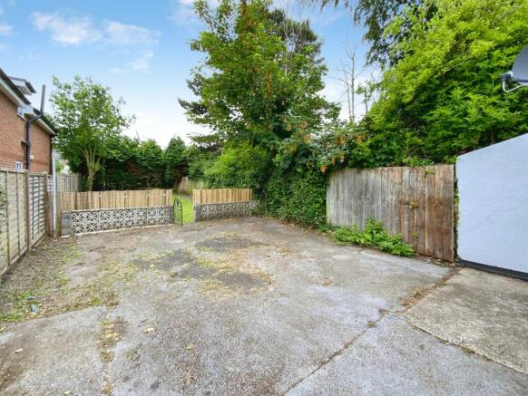 3 bed Semi-Detached for sale Image 12