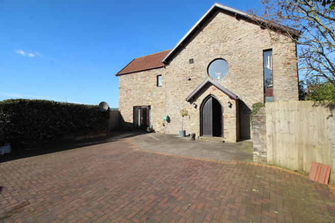 Photo 12