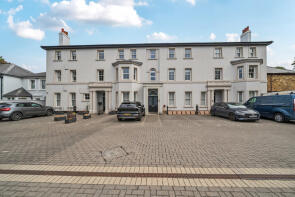 Flat 3, 15 17 Laurel Bank House, Bromley Common, Bromley BR2 9LS
