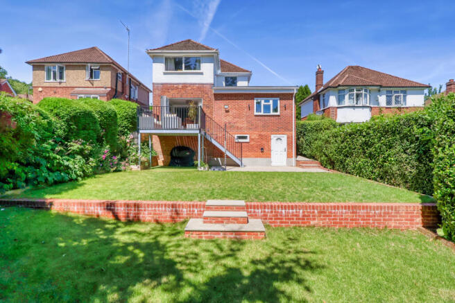 Wordsworth Road, High Wycombe, Buckinghamshire, HP11 photo 4