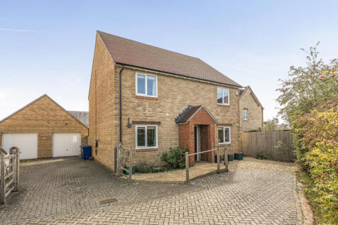 Kempton Close, Bicester, Oxfordshire