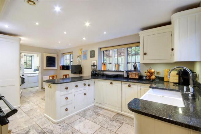 Kitchen/Breakfast Rm