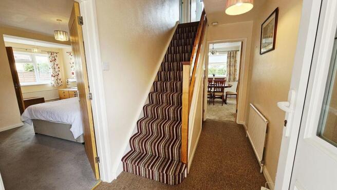 Bridgford Close, Kings Acre photo 4