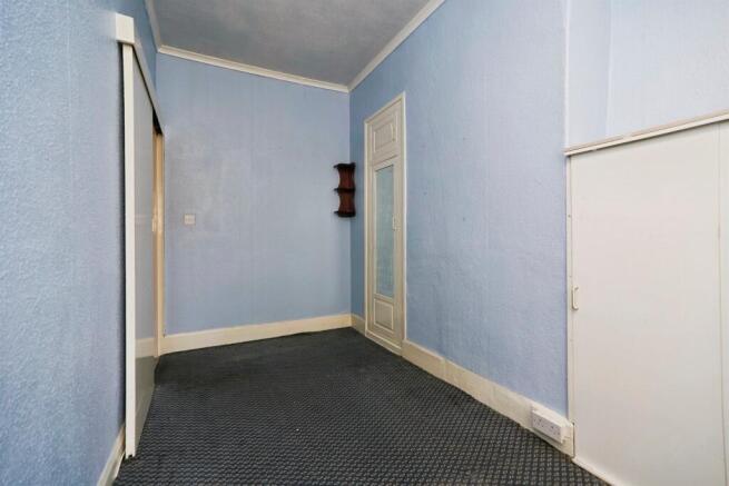 3 bed Terraced for sale Image 10