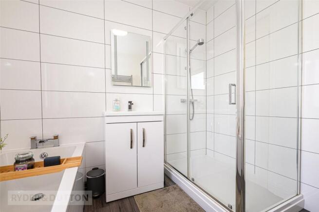 2 bed Terraced for sale Image 11