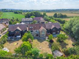 6, Hartop Close, Ivinghoe Aston LU7 9FR