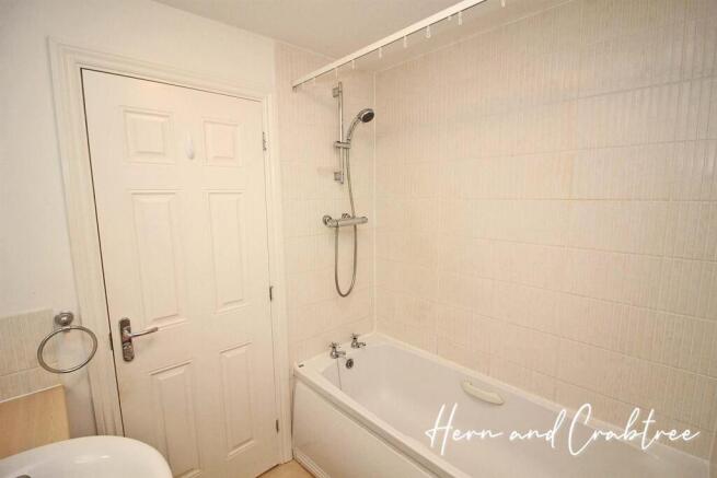 Main bathroom