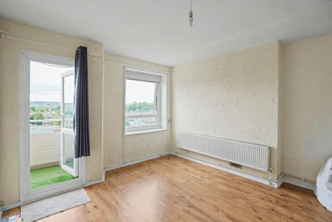 Flat 25, Maskall Close, High Trees, Tulse Hill, London, SW2 3PH