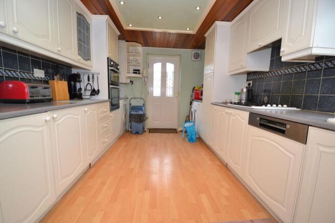 3 bed Detached Bungalow for sale Image 7