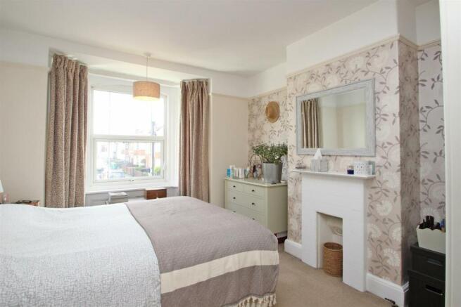 Bedroom1.jpg