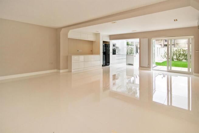 3 court close-rec1.jpg